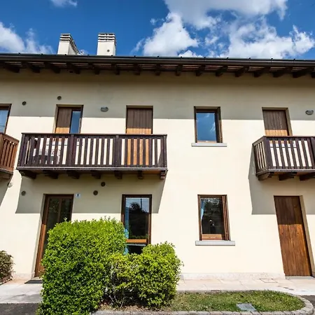 Galilei 41 Apartmán *